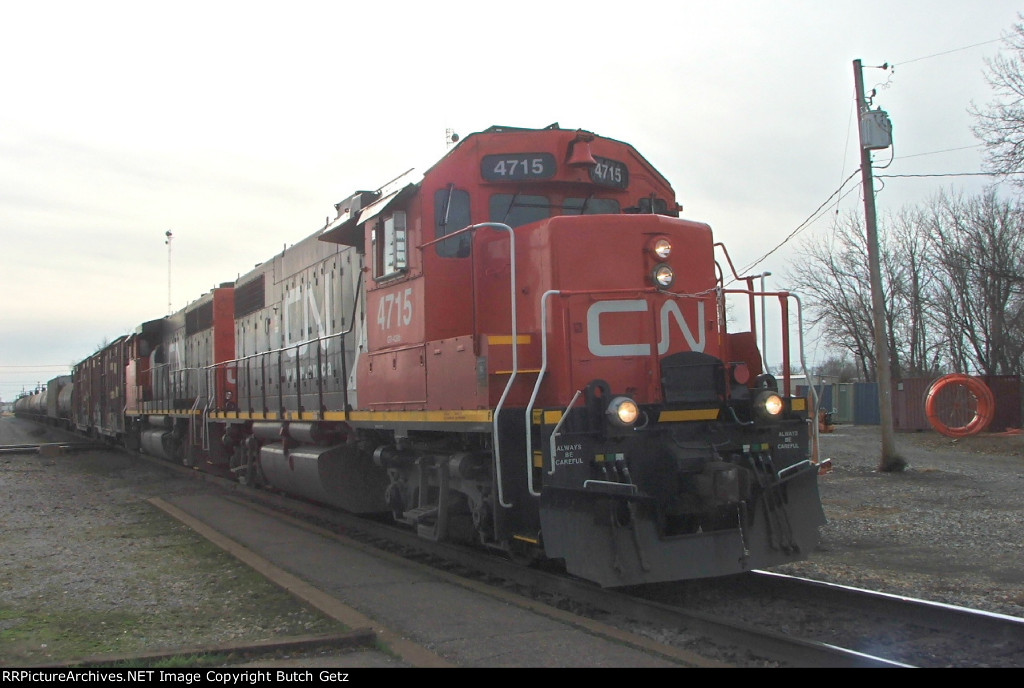 CN 4715